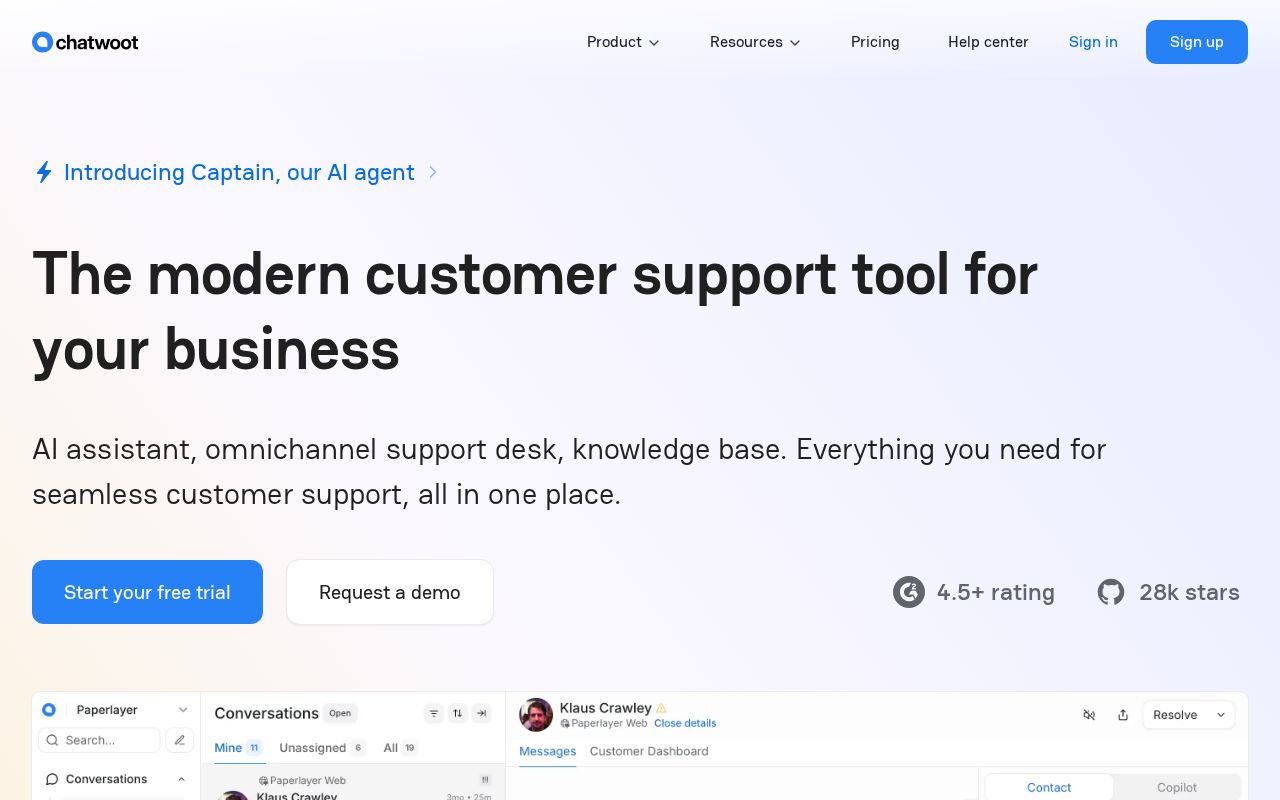 Screenshot of chatwoot.com